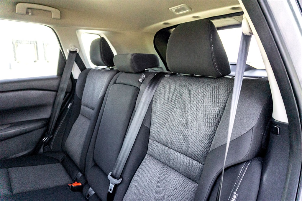 2024 Nissan Rogue SV photo 23
