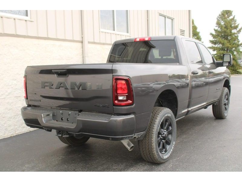 2026 Ram 2500 Big Horn photo 3