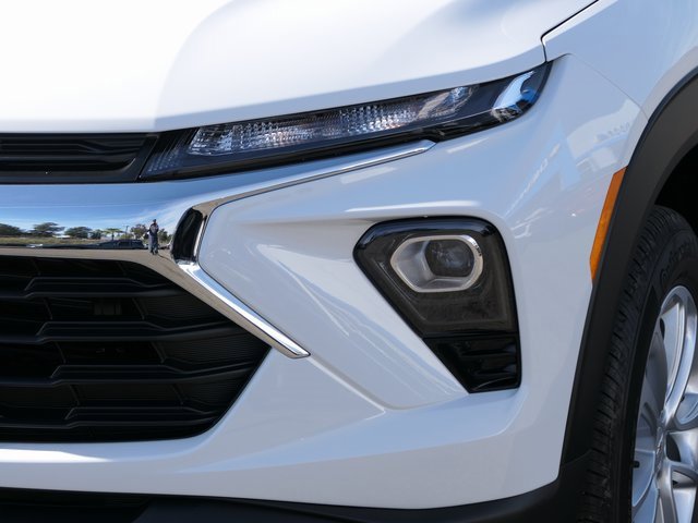 2026 Chevrolet Trailblazer LS photo 4