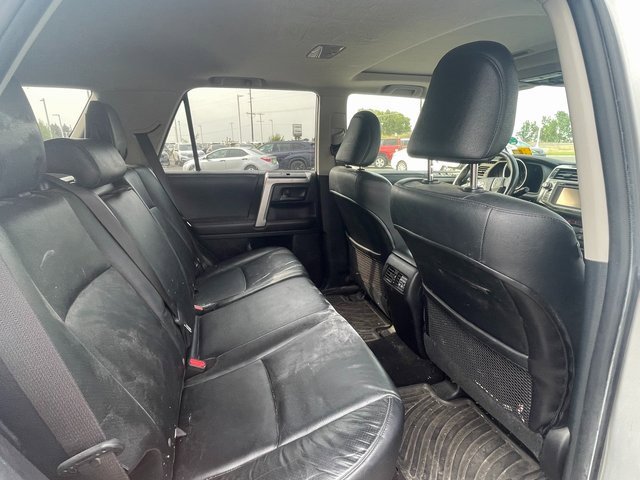 2012 Toyota 4Runner SR5 photo 3