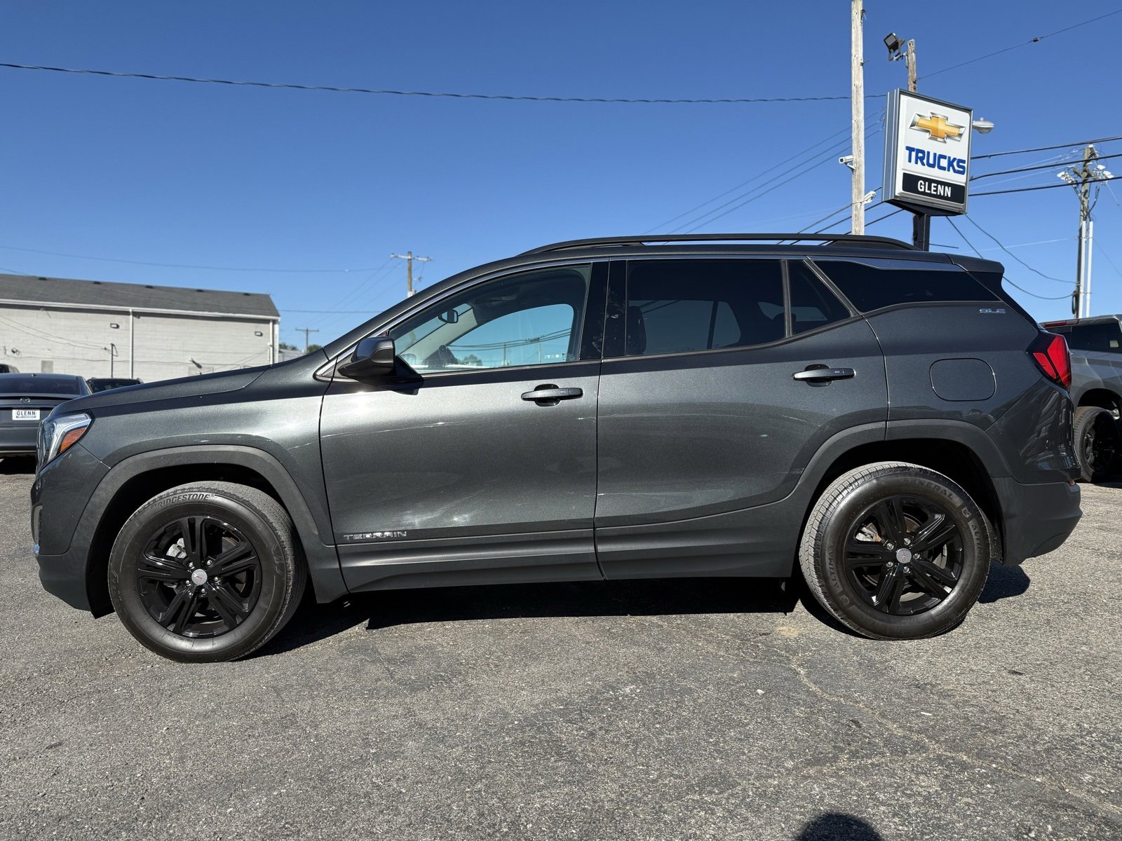 2020 Gmc Terrain SLE photo 3