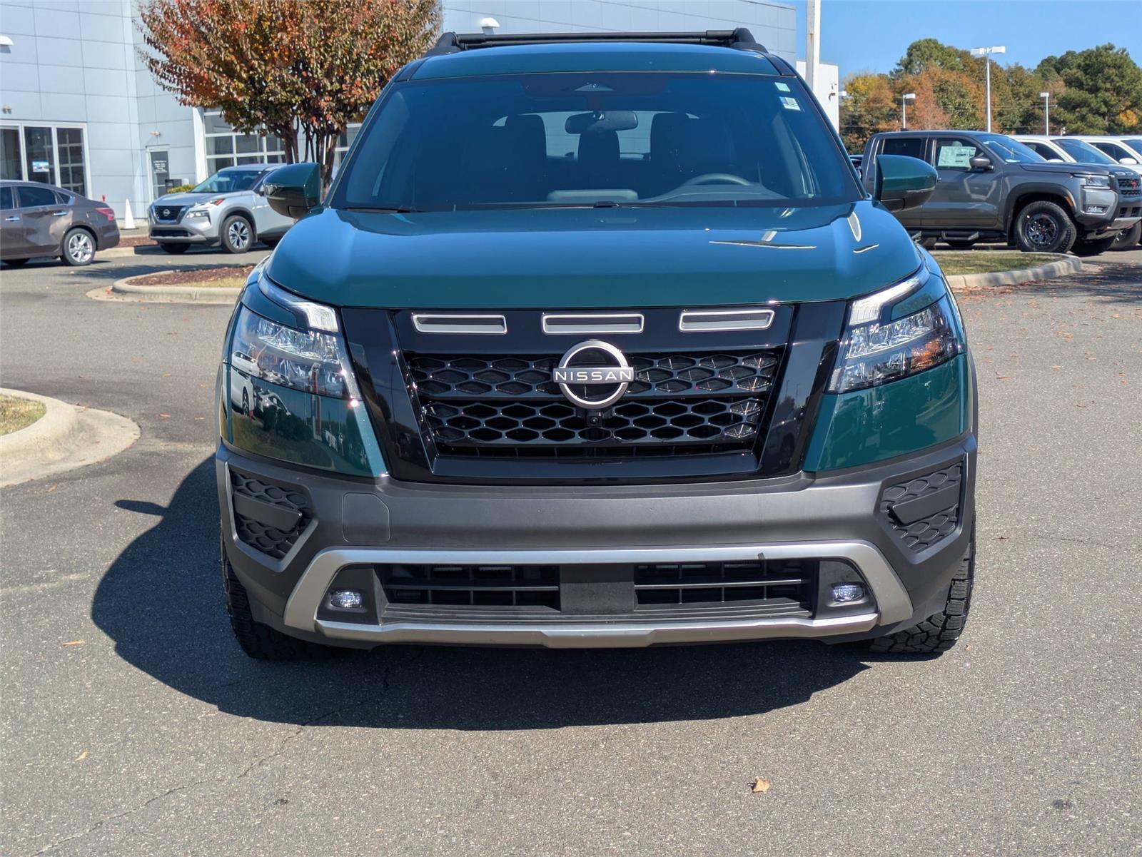 2025 Nissan Pathfinder Rock Creek photo 2