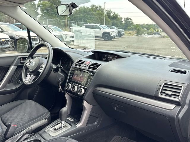 2018 Subaru Forester Premium photo 24