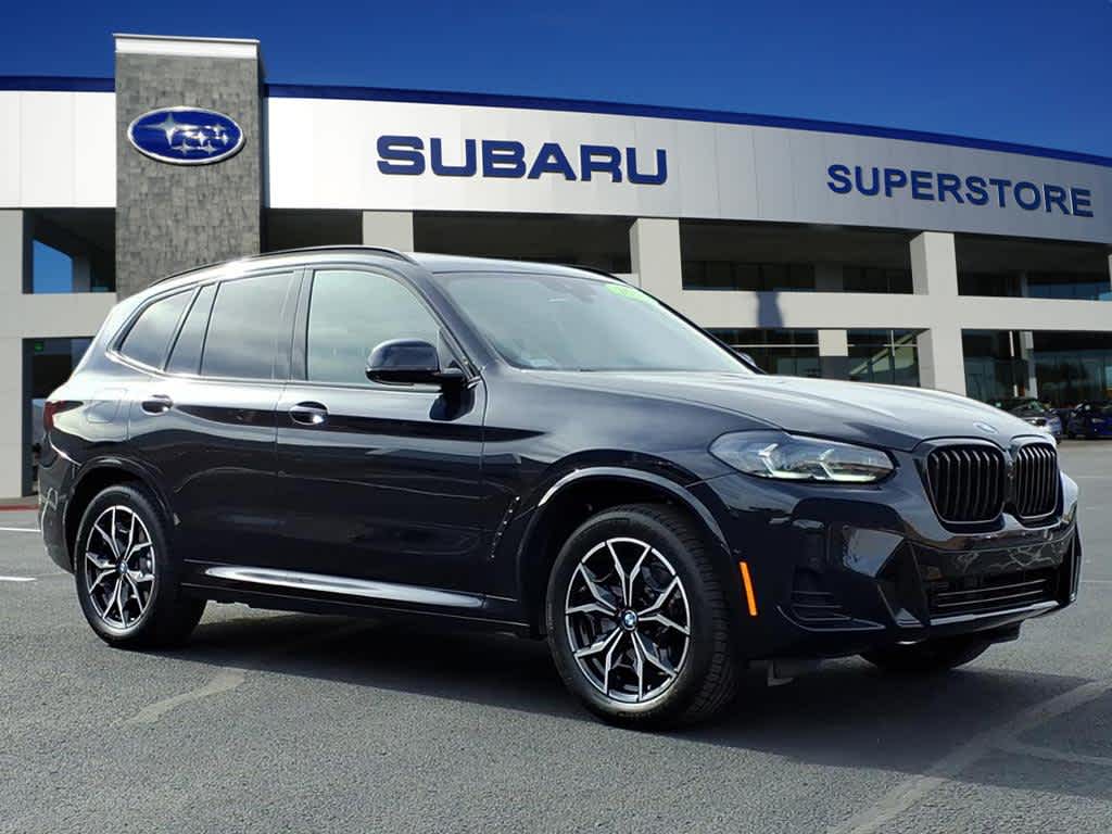 2023 BMW X3 30i's photo