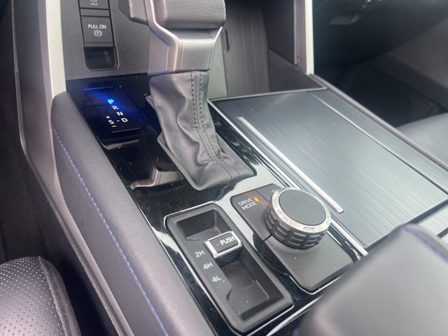 2025 Toyota Tundra Platinum photo 21