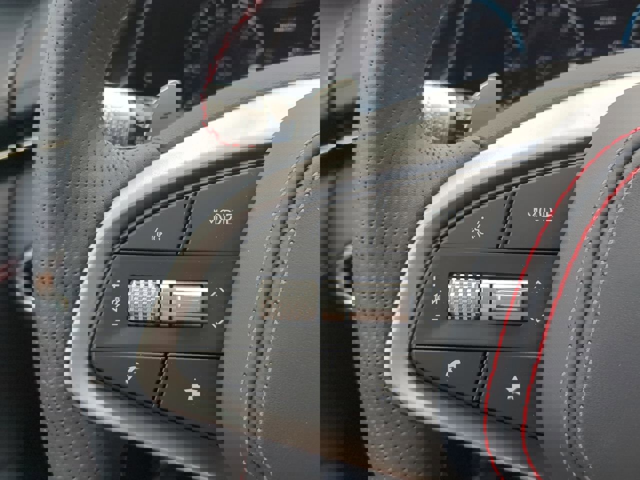 2025 Genesis GV70 2.5T photo 24