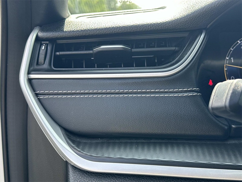 2024 Jeep Grand Cherokee Altitude photo 23