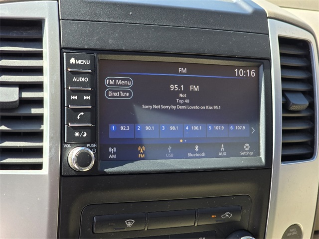 2019 Nissan Frontier SV photo 3