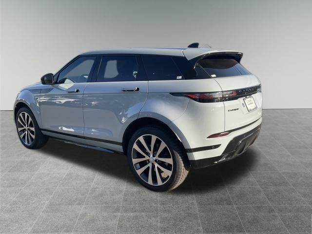 2025 Land Rover Range Rover Evoque Dynamic SE photo 3