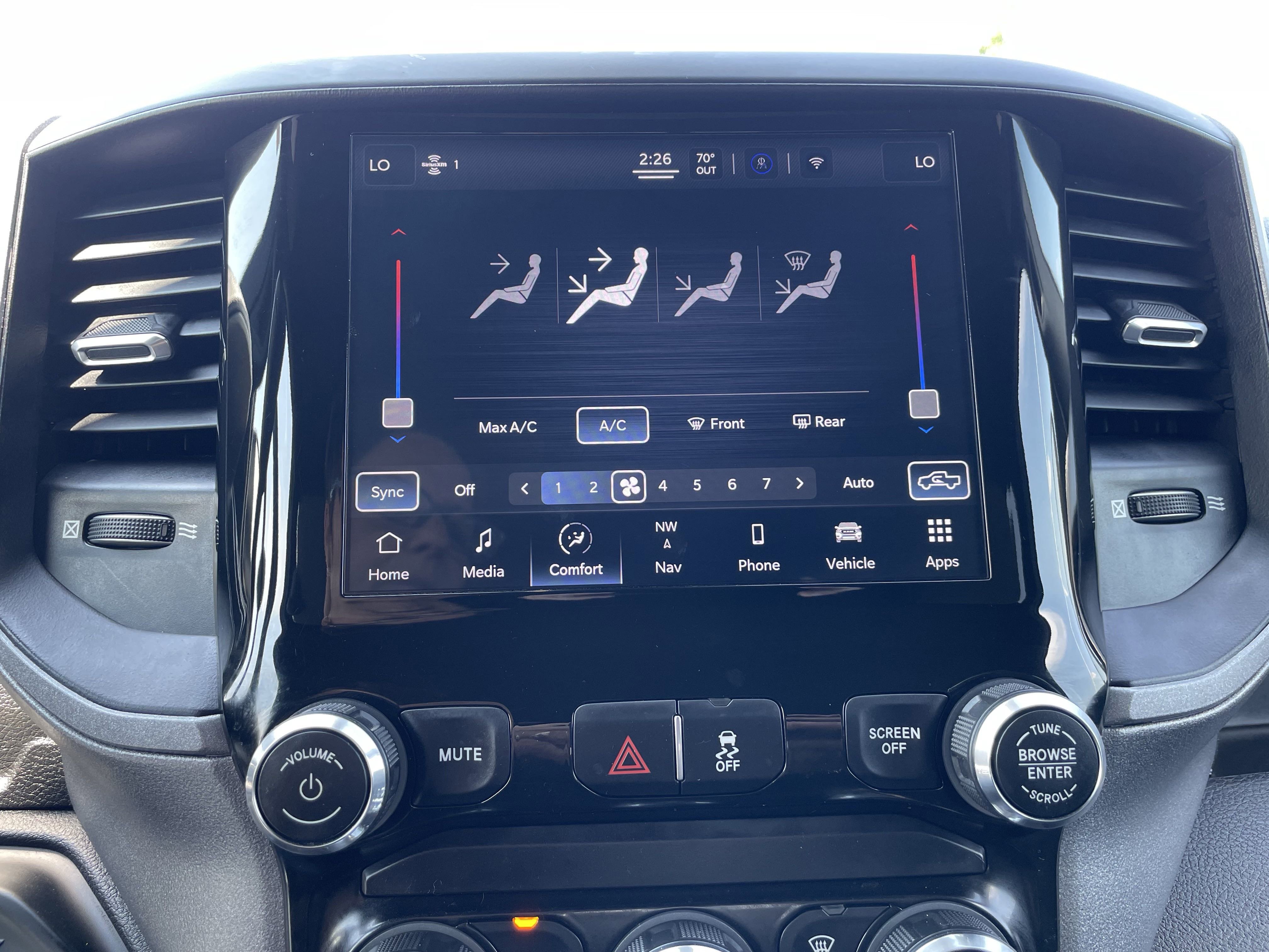 2022 Ram 3500 Tradesman photo 6