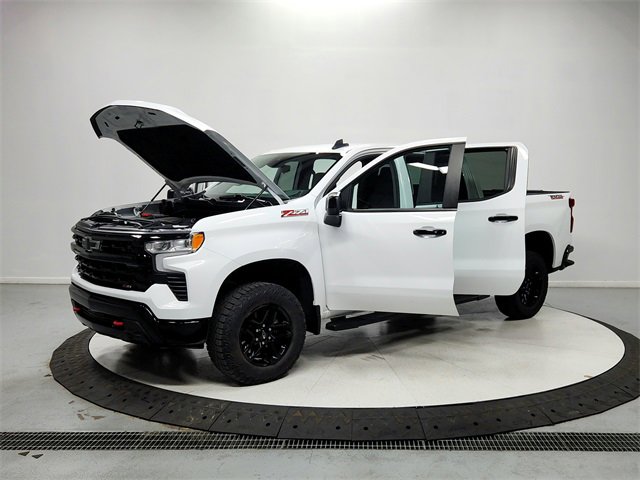 2024 Chevrolet Silverado 1500 LT Trail Boss photo 9