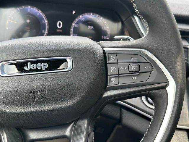 2025 Jeep Grand Cherokee Altitude X photo 21