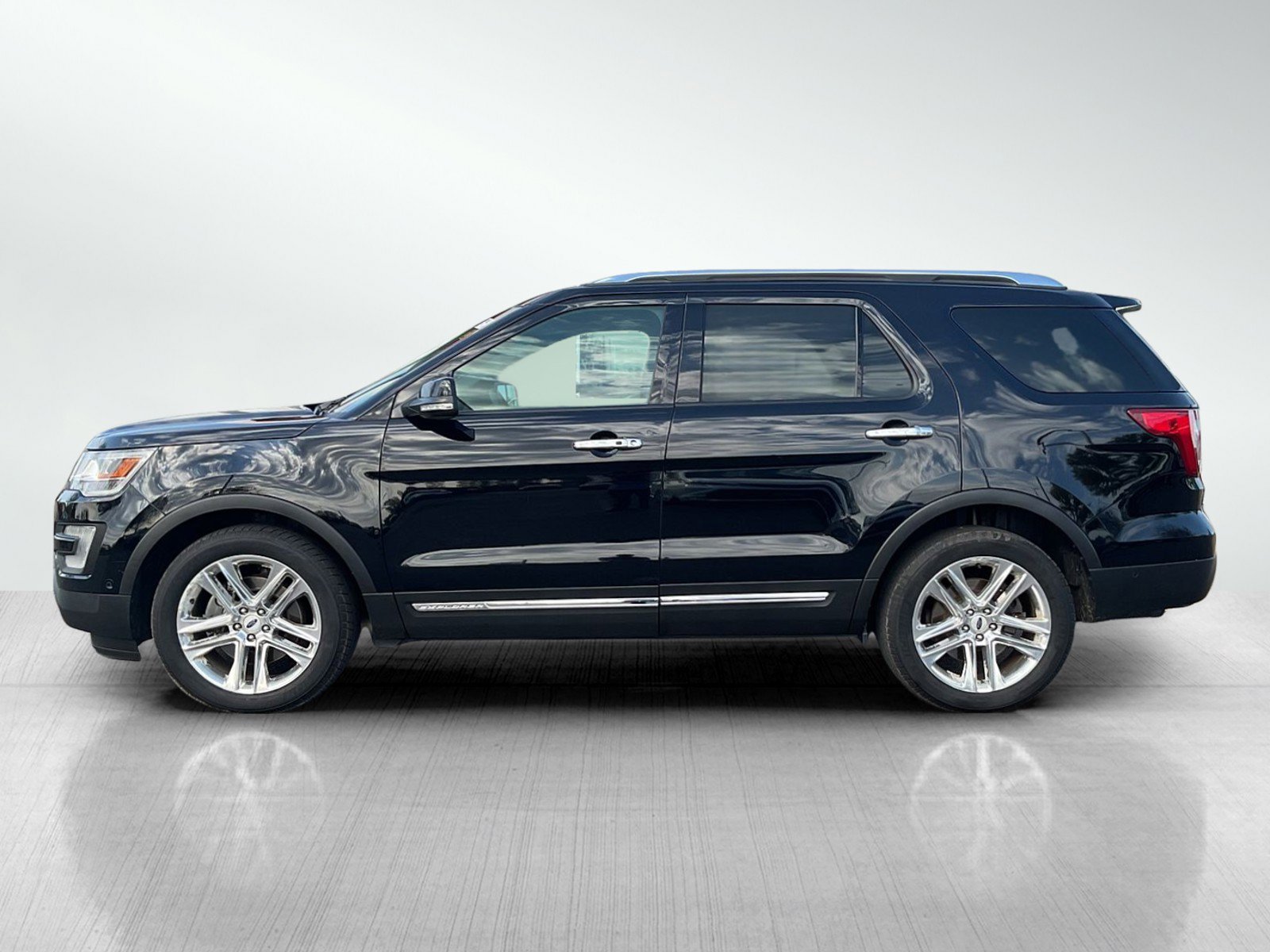 Used 2016 Ford Explorer Limited with VIN 1FM5K8FH2GGC66399 for sale in Brainerd, Minnesota