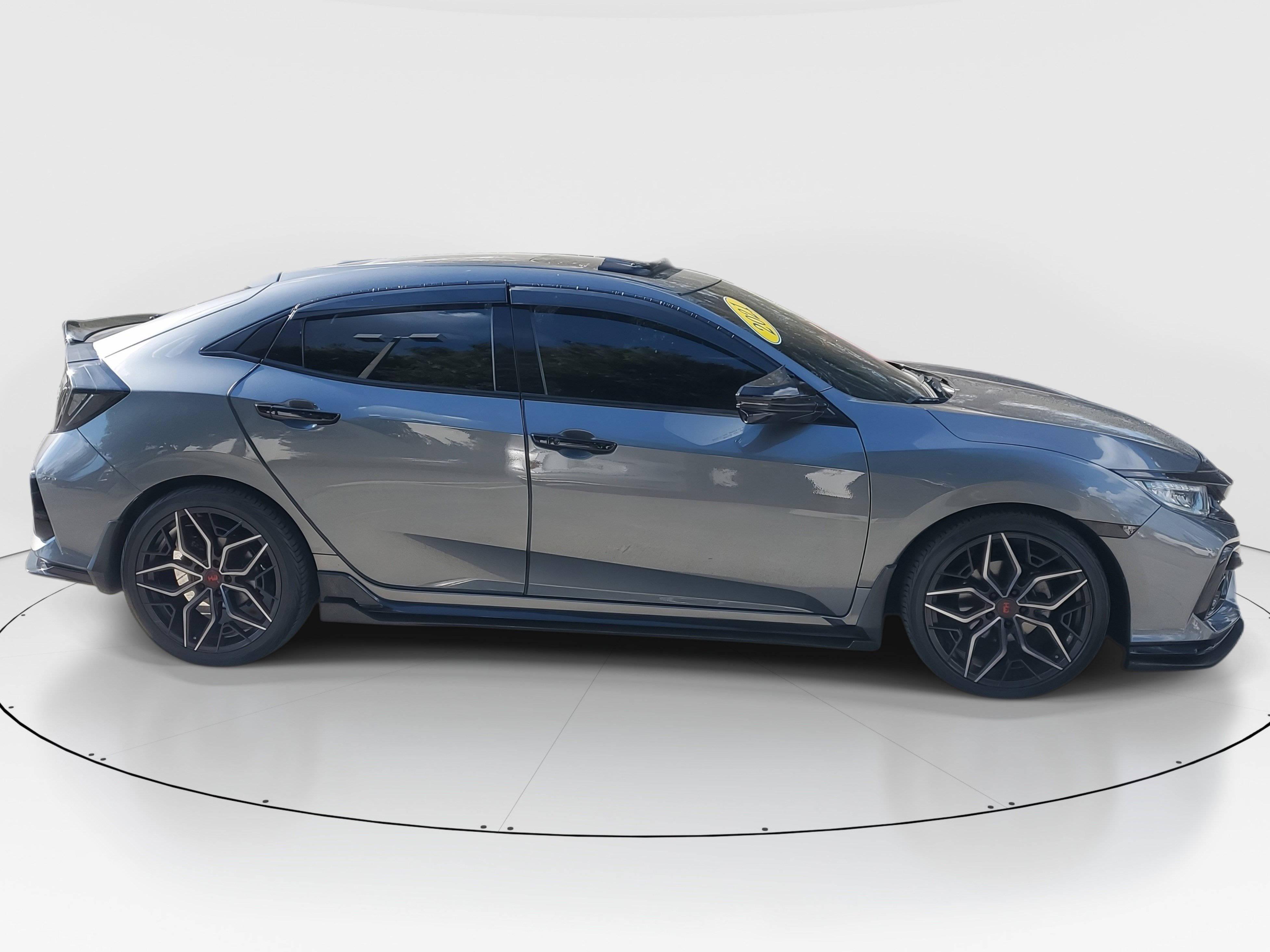 2021 Honda Civic Hatchback Sport Touring photo 2