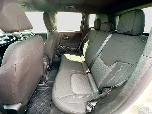 2021 Jeep Renegade Latitude photo 23
