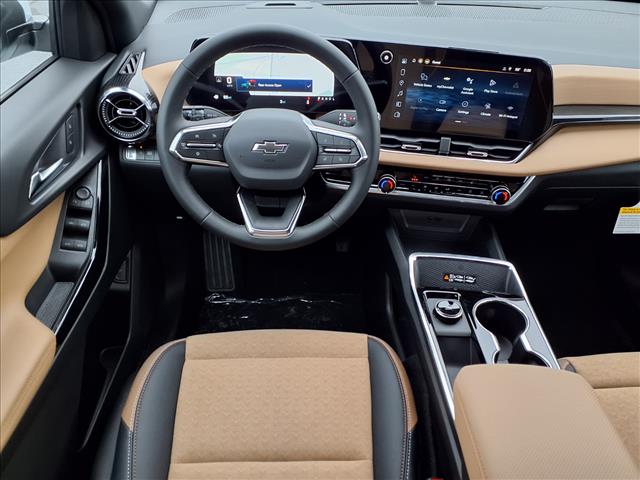 2026 Chevrolet Equinox ACTIV photo 2