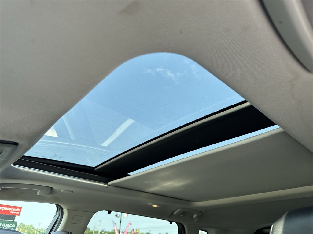 2023 Nissan Rogue SV photo 27