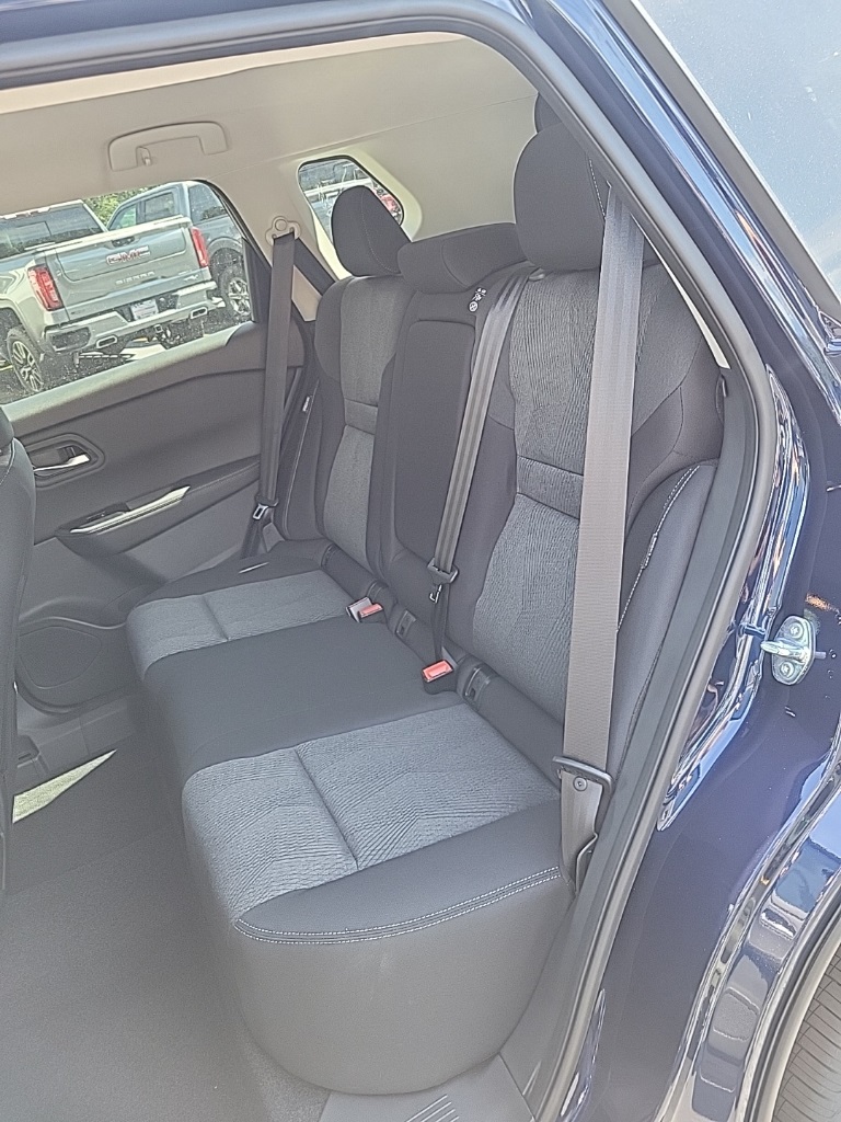 2026 Nissan Rogue SV photo 19