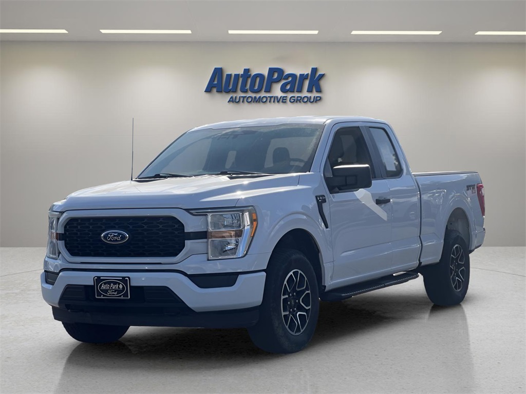 2022 Ford F-150 XL photo 2