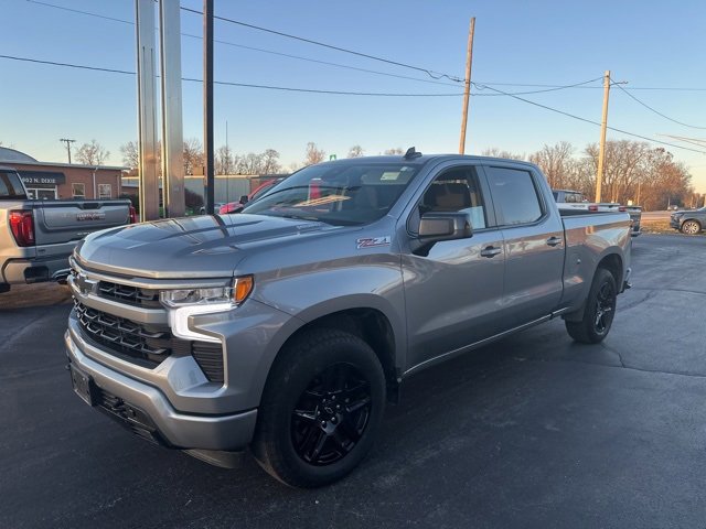 2024 Chevrolet Silverado 1500 RST photo 3