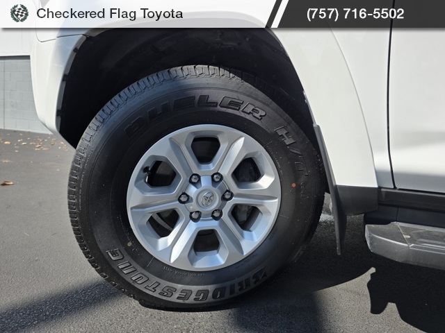 2024 Toyota 4Runner SR5 photo 13