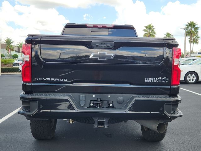 2023 Chevrolet Silverado 3500HD High Country photo 4