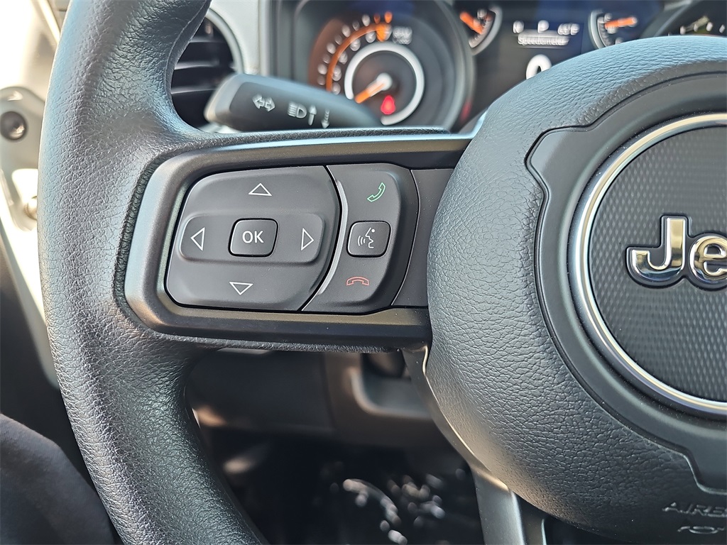 2025 Jeep Gladiator Sport photo 16
