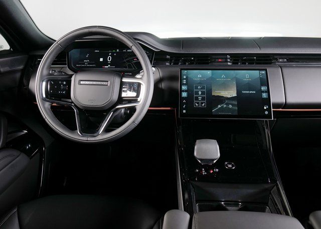 2025 Land Rover Range Rover Sport SE photo 12