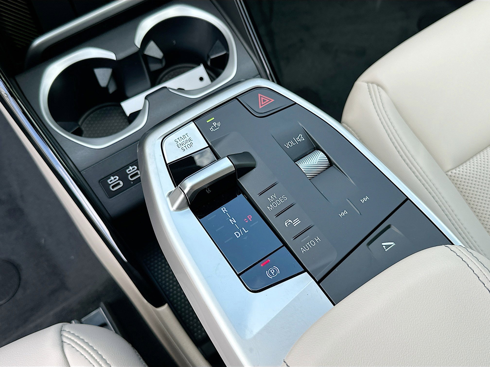 2025 Bmw X1 XDrive28i photo 16
