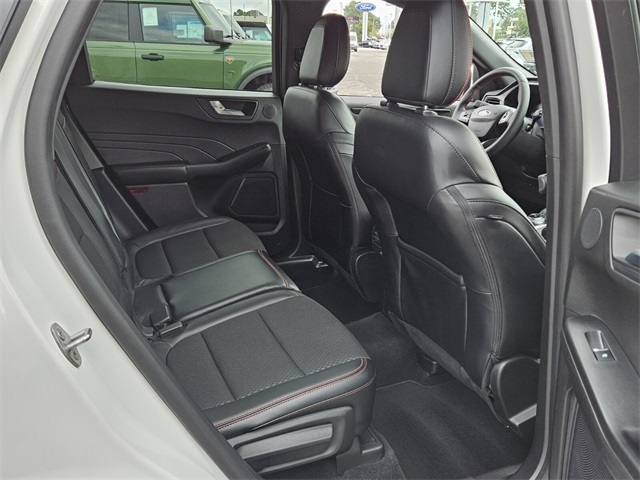 2023 Ford Escape ST-Line Select photo 20