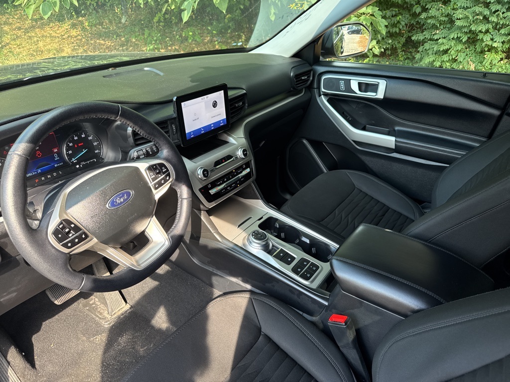 2021 Ford Explorer XLT photo 10