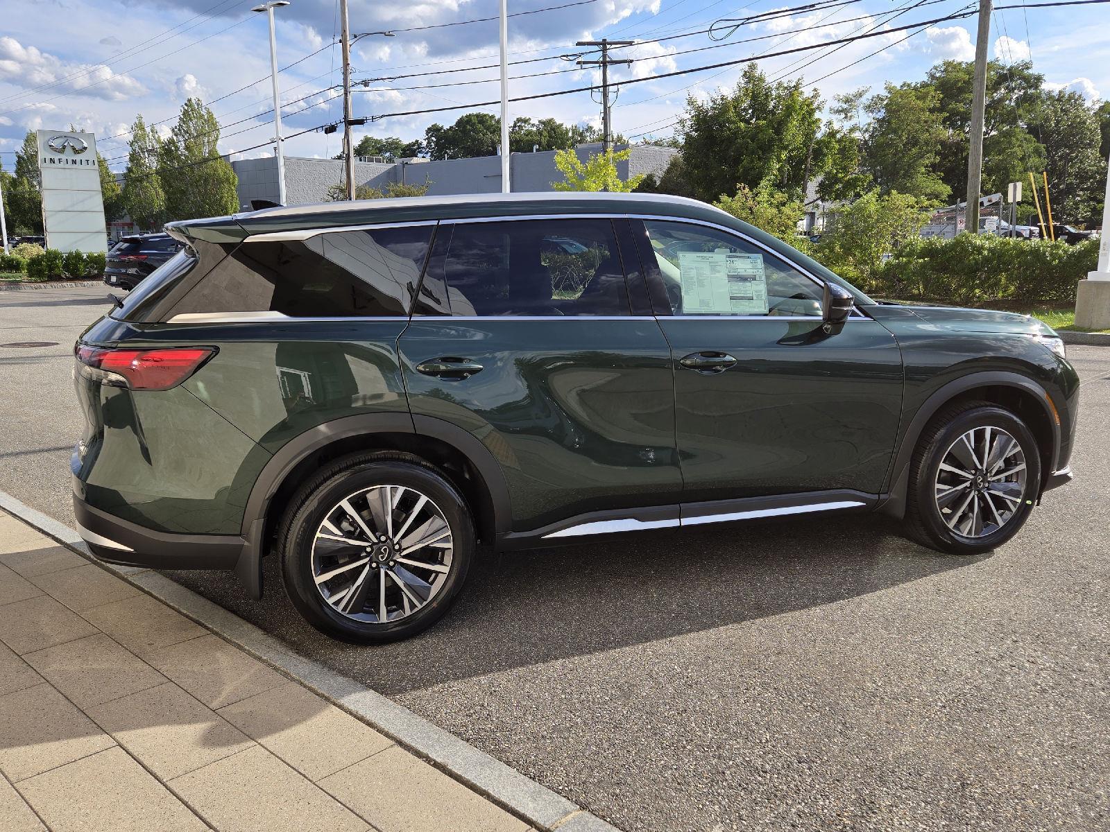 2026 Infiniti QX60 Luxe AWD photo 13