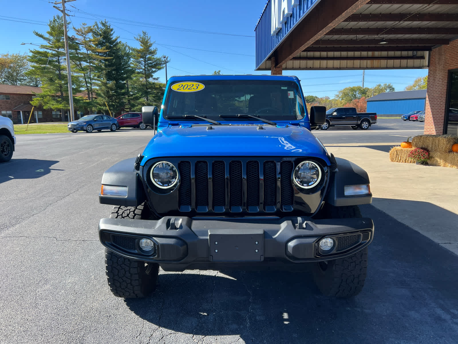 2023 Jeep Wrangler Willys photo 3