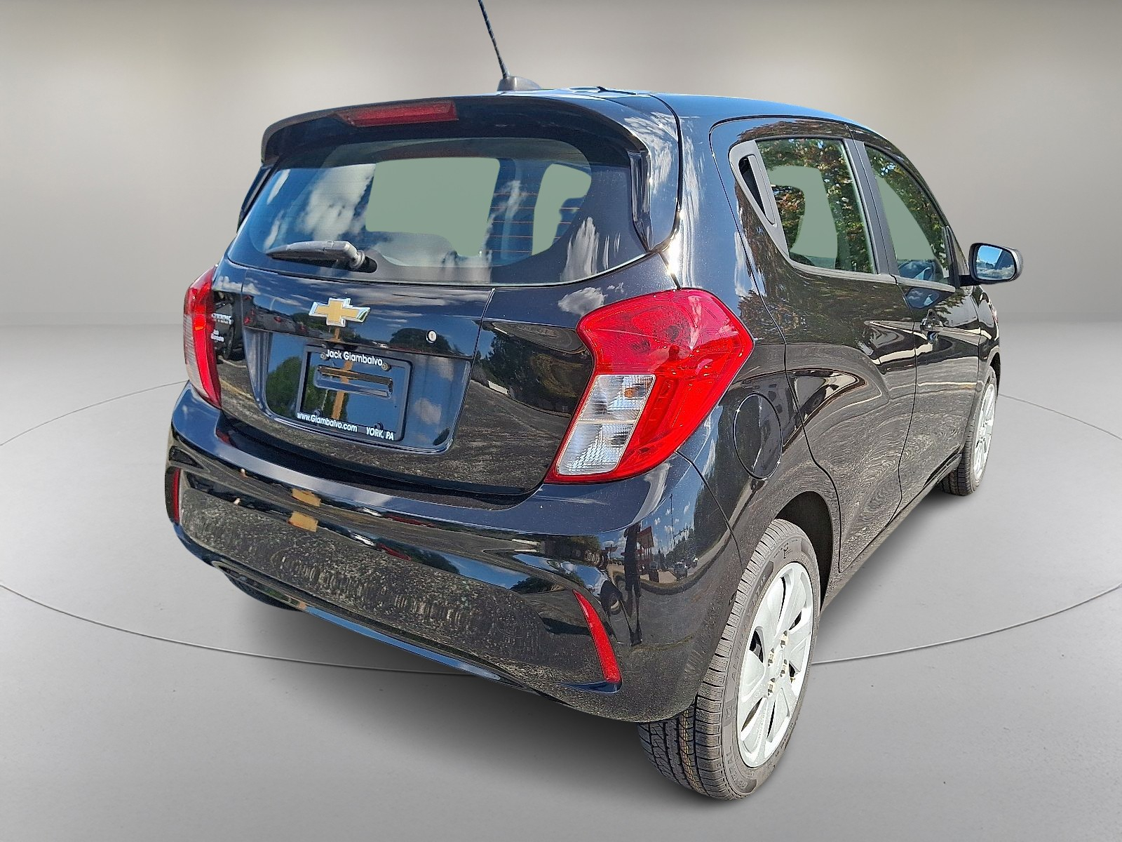 2018 Chevrolet Spark LS photo 10