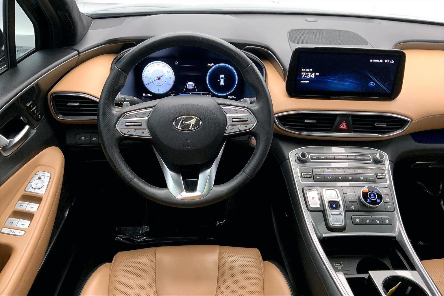 2023 Hyundai Santa Fe Calligraphy photo 3