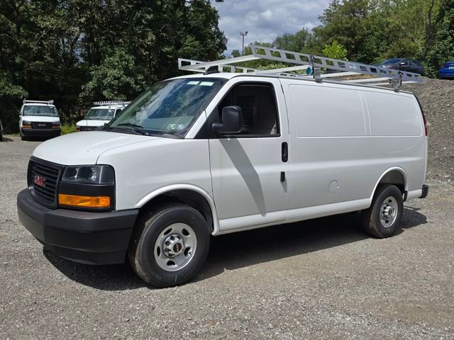 2025 GMC Savana Cargo Work Van's photo