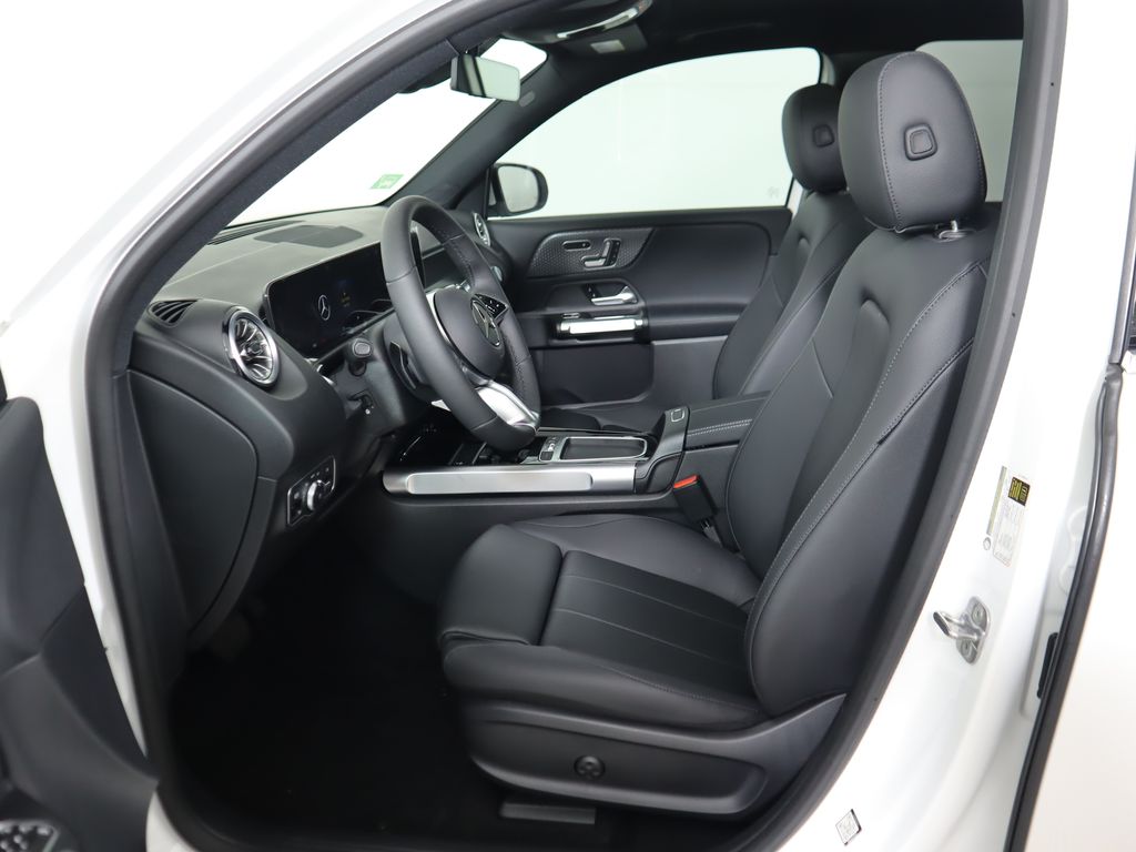 2025 Mercedes Benz EQB 350 4MATIC photo 18