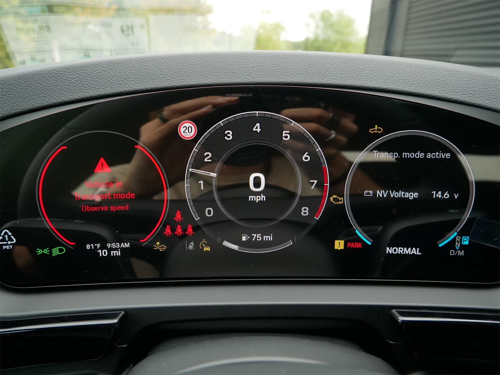 2026 Porsche Cayenne Coupe photo 12