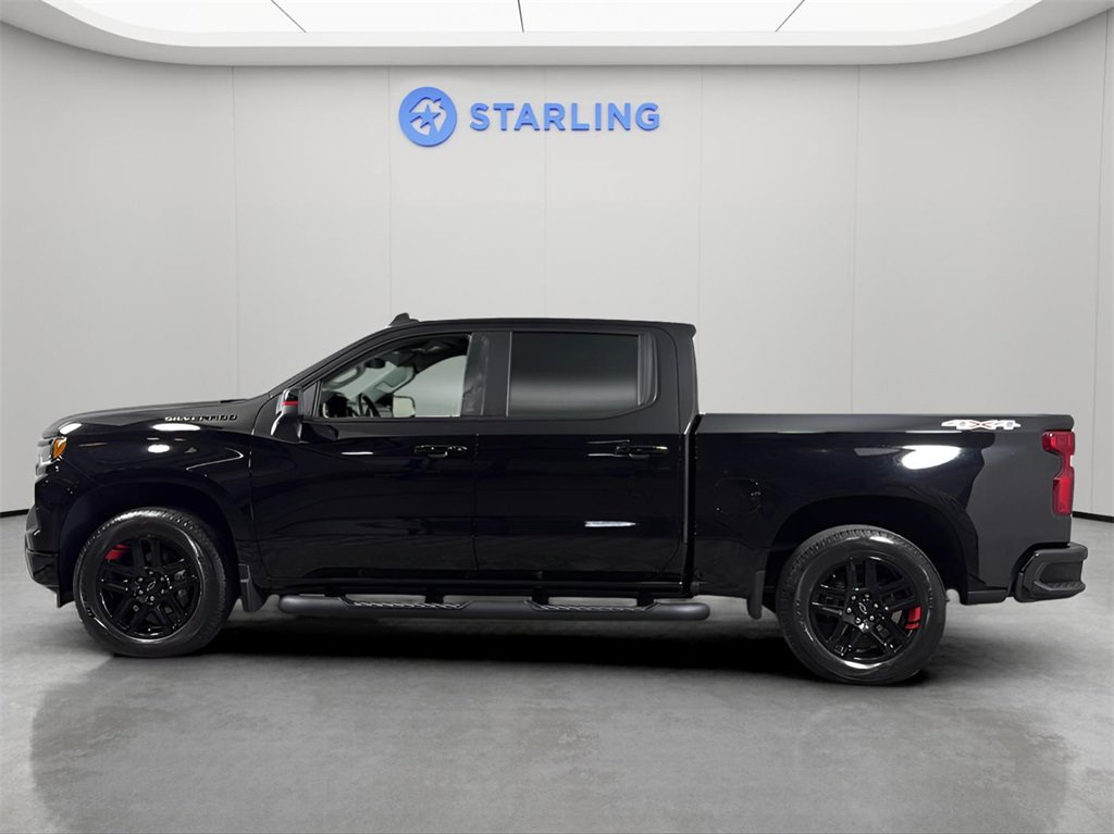 2025 Chevrolet Silverado 1500 RST photo 2