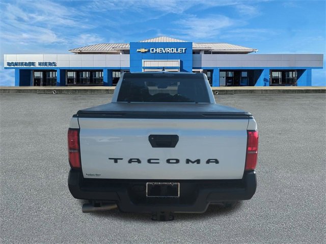 2024 Toyota Tacoma SR photo 4