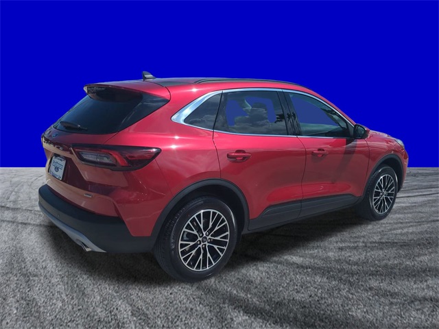2025 Ford Escape Plug-In Hybrid SE photo 4