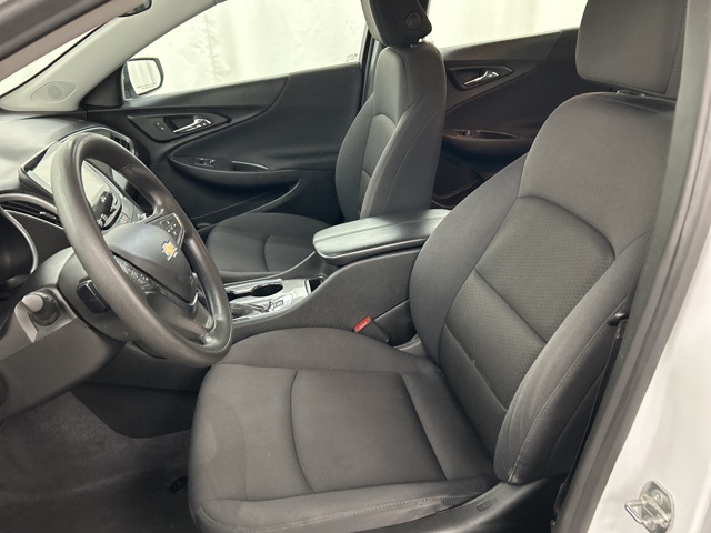 2023 Chevrolet Malibu 1LT photo 4