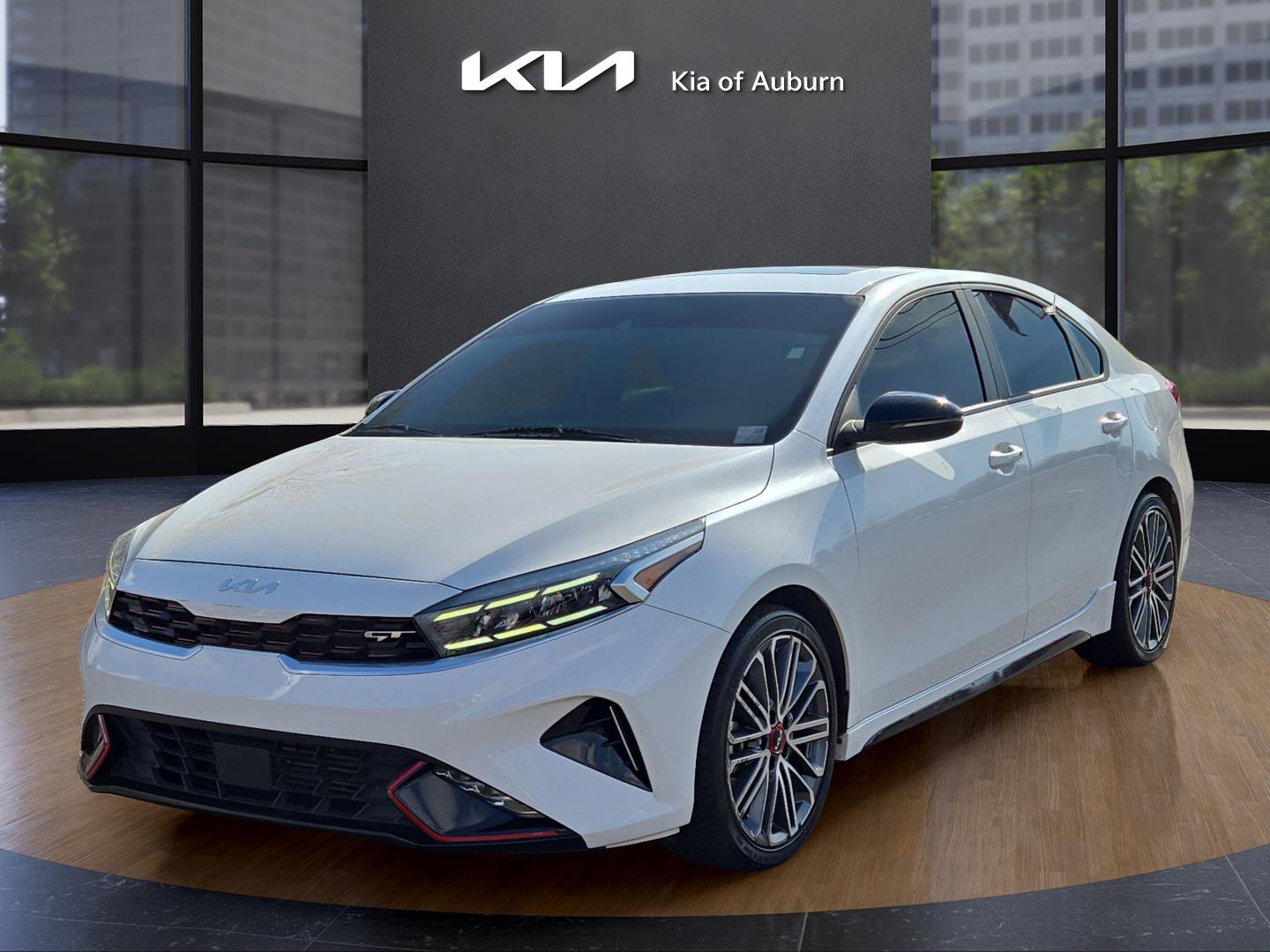 2022 Kia FORTE GT's photo