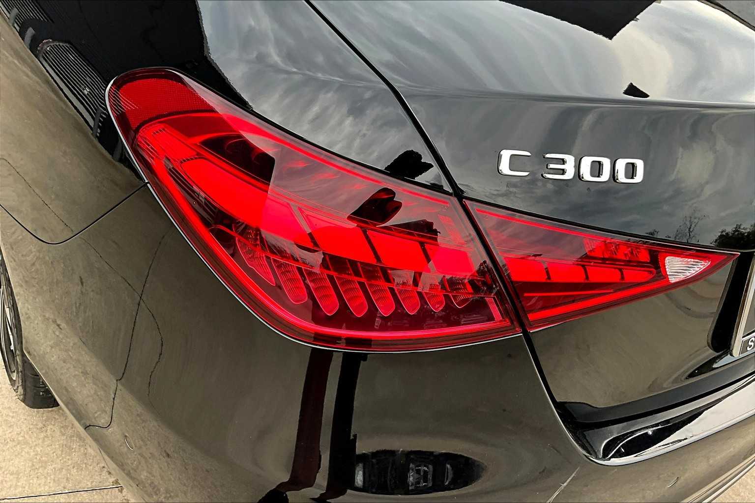2025 Mercedes Benz C 300 photo 25
