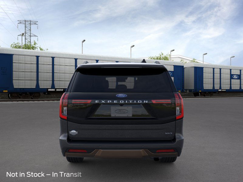 2025 Ford Expedition King Ranch MAX photo 5