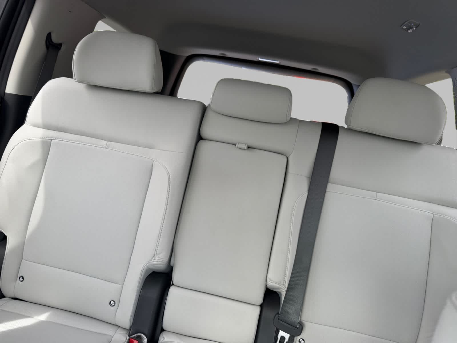2026 Hyundai Santa Fe SE photo 12