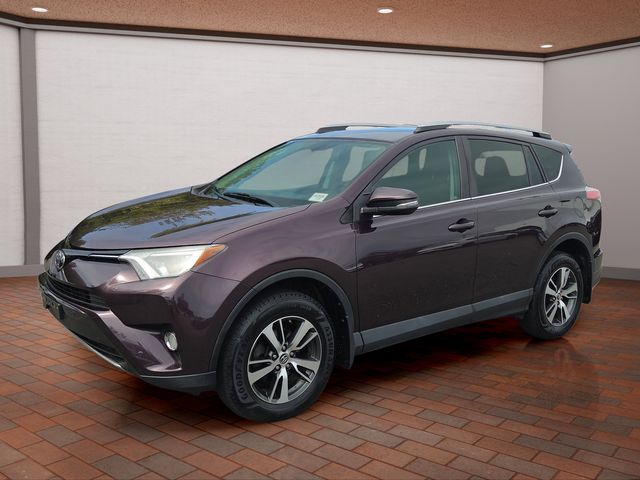 2017 Toyota RAV4 XLE photo 22