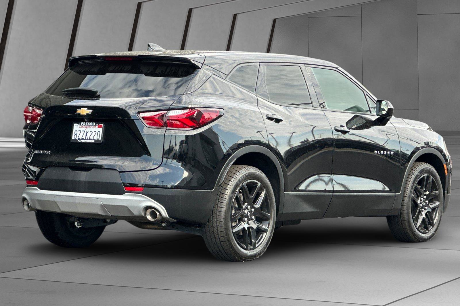 2021 Chevrolet Blazer 2LT photo 3