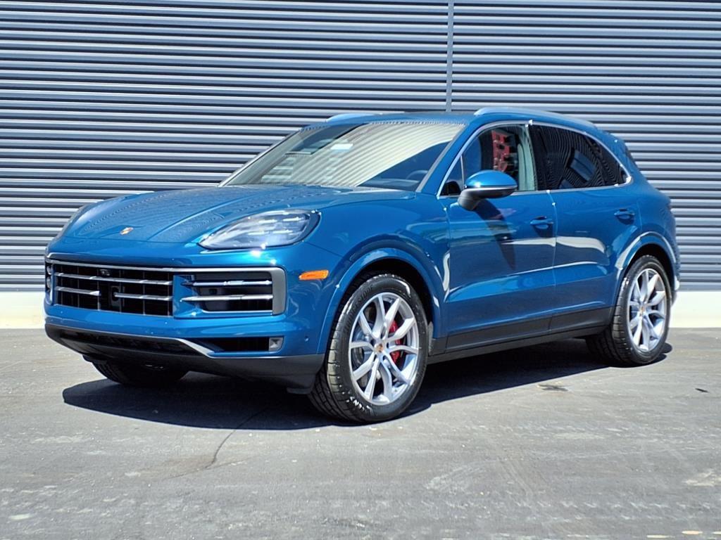 2025 Porsche Cayenne