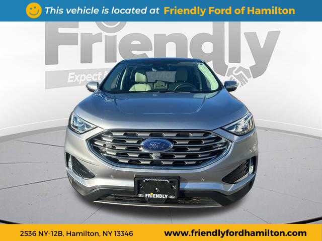 2022 Ford Edge Titanium photo 3